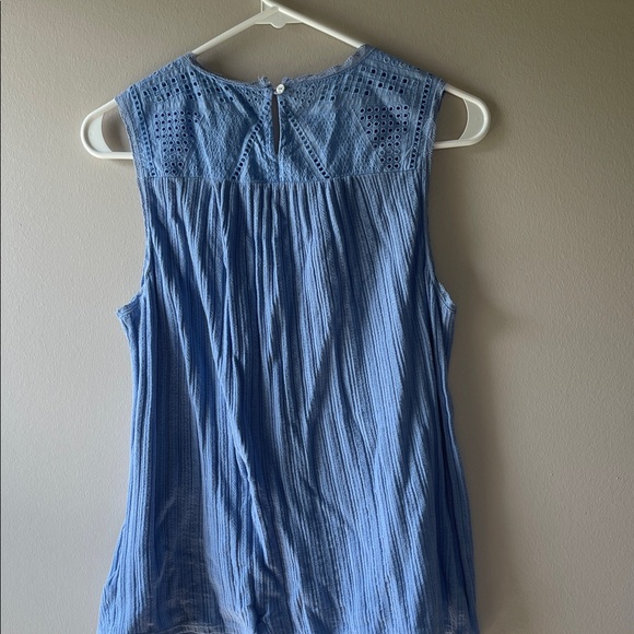 Lucky Brand Light Blue Eyelet Blouse - Picture 4 of 4